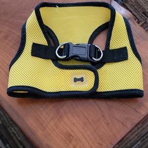Yellow and Black Medium Dog Harness